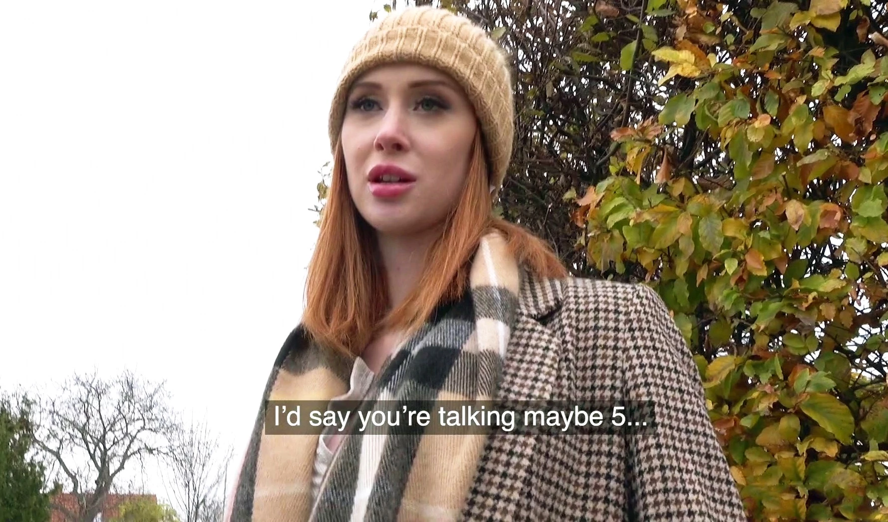 Чешский пикапер покупает рыжую шлюшку баблом и рвет пизду в экстазе!