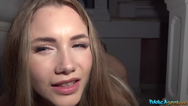Согласна на любые условия: где и как — решай сам, цену назови в евро